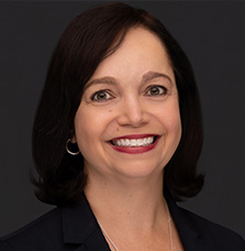 Rebecca Losli headshot